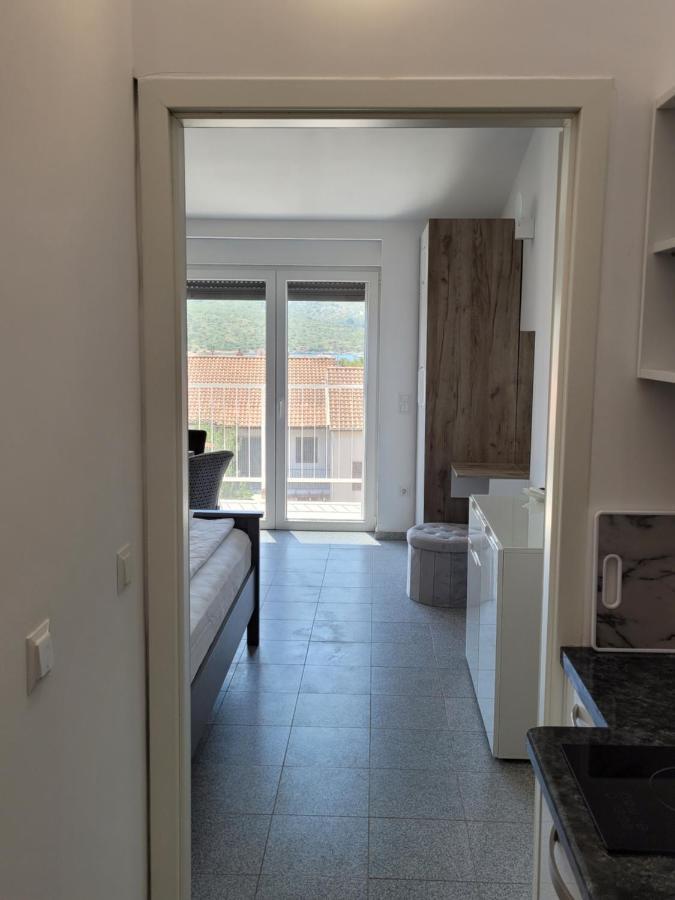 Harizma Apartment Primosten Luaran gambar